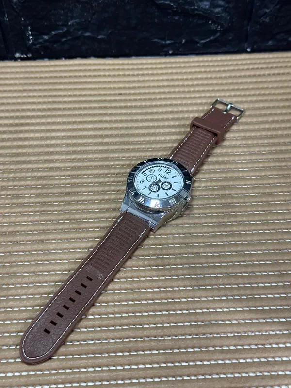 Reloj Encendedor Recargable con Cable USB
